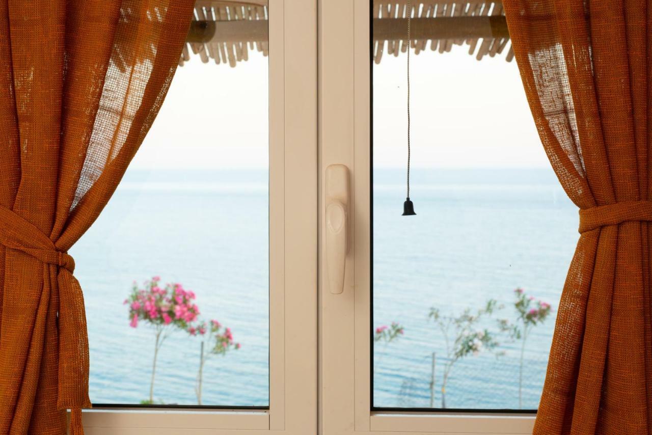 Beach View 卡里利梅内斯 外观 照片